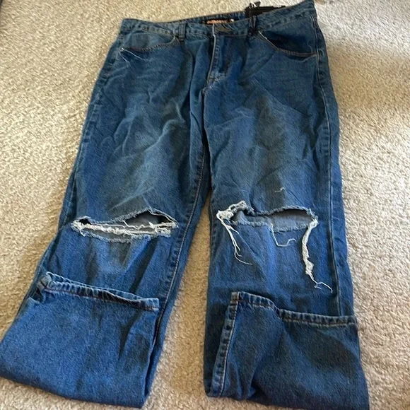 Dollhouse jeans - Picture 2 of 8